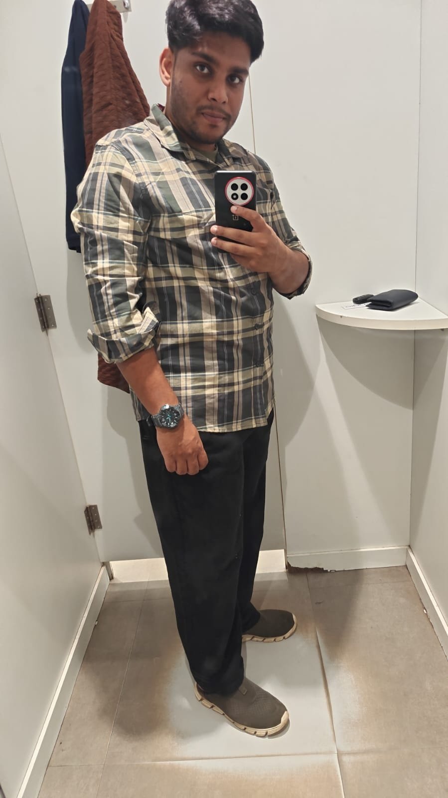 Changing room, new dress